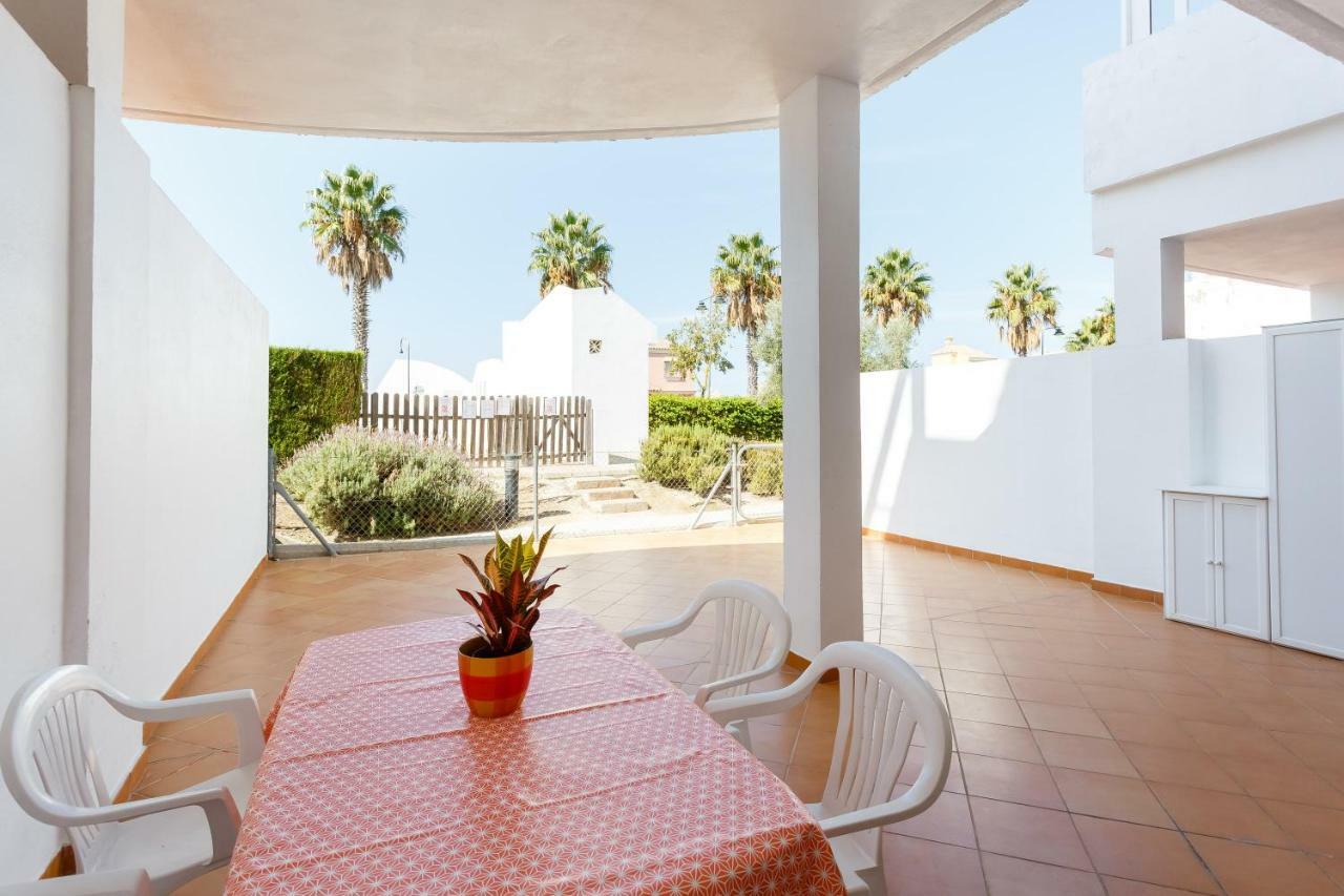 Bonito apartamento en campo de golf con piscina Sanlúcar de Barrameda Esterno foto