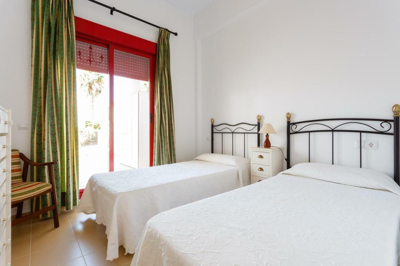 Bonito apartamento en campo de golf con piscina Sanlúcar de Barrameda Esterno foto