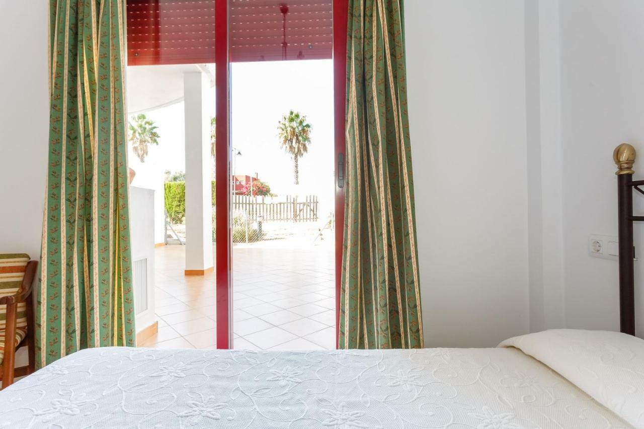 Bonito apartamento en campo de golf con piscina Sanlúcar de Barrameda Esterno foto